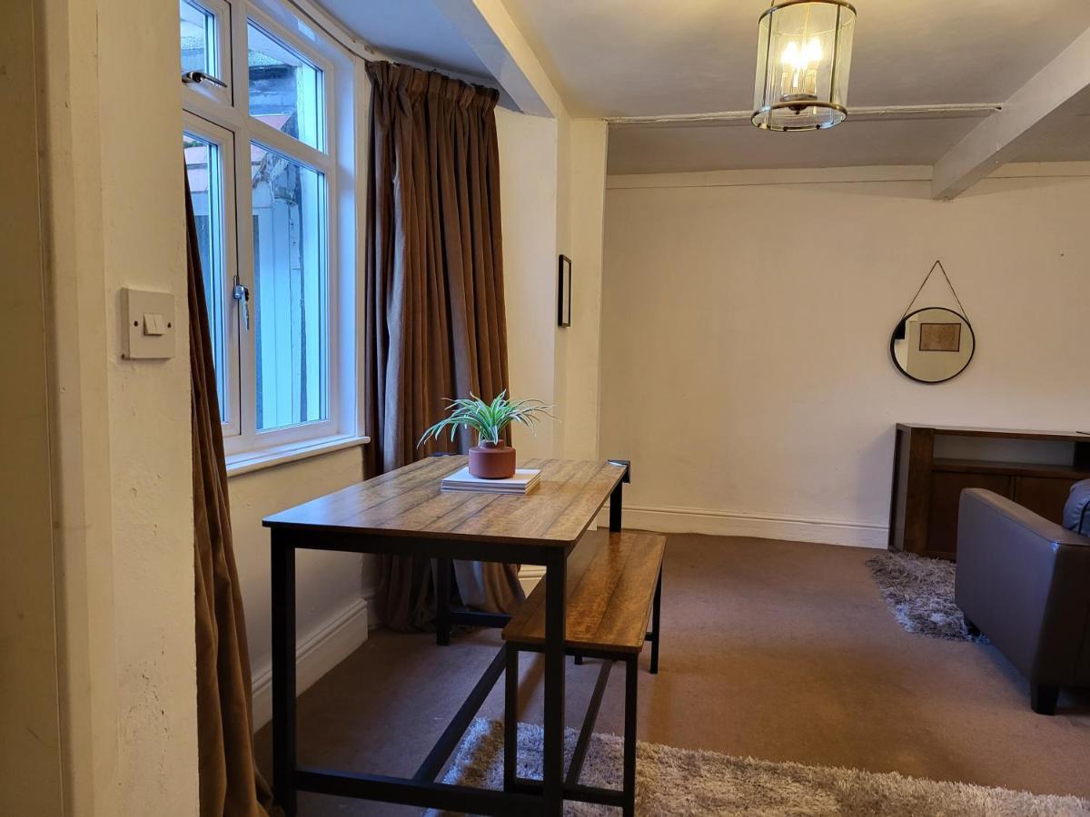 Seaside Flat With Fast Wifi Apartment Скарбъро Екстериор снимка